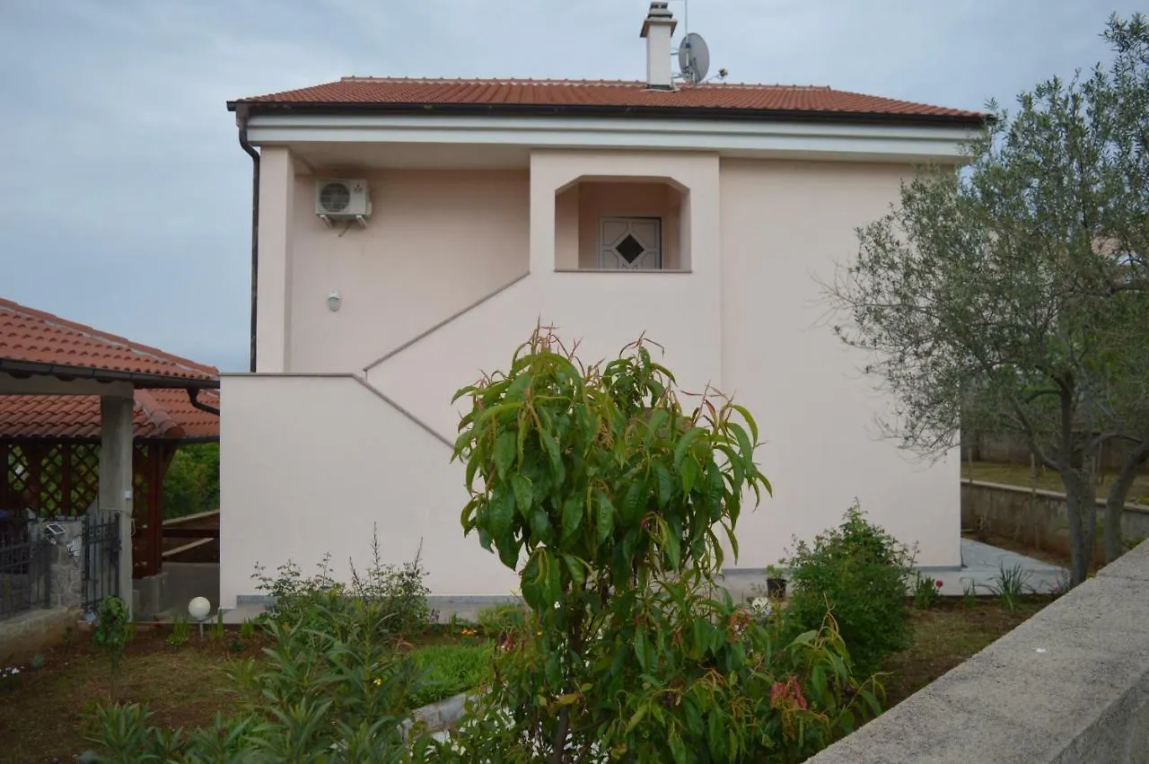 Appartments Dobby Vrh  Croazia