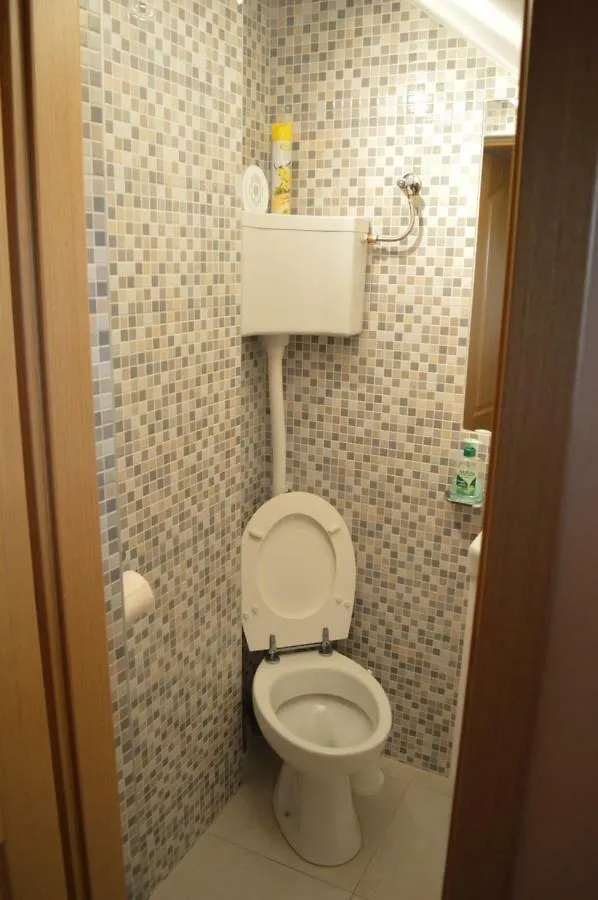 Appartments Dobby Vrh  0*, Vrh (Krk) Croazia